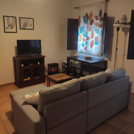 Apartamento Rural Duplex Del Monte カサジャ・デ・ラ・シエラ エクステリア 写真
